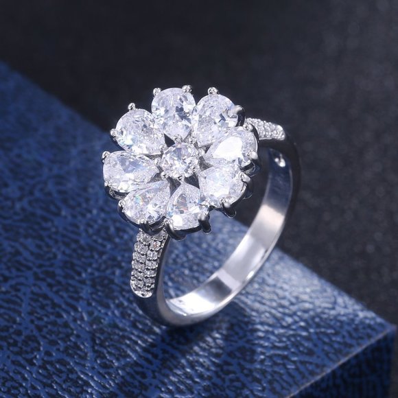 🍂   925 Silver Plated Beautiful White Flower CZ Wedding Ring, FB16FA1132 - Picture 1 of 11